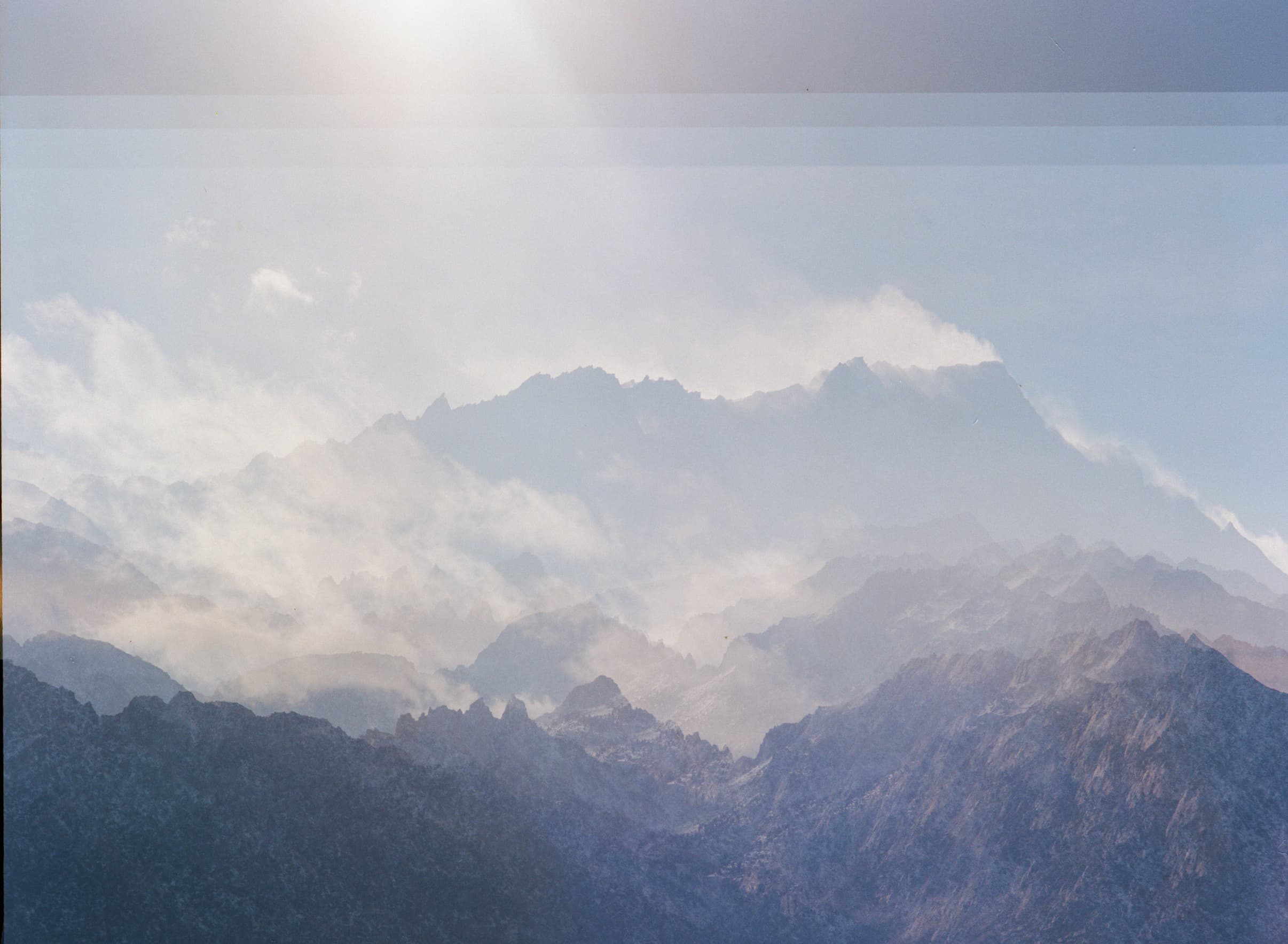 /_next/static/media/double-sierras.eccee3ea.jpg