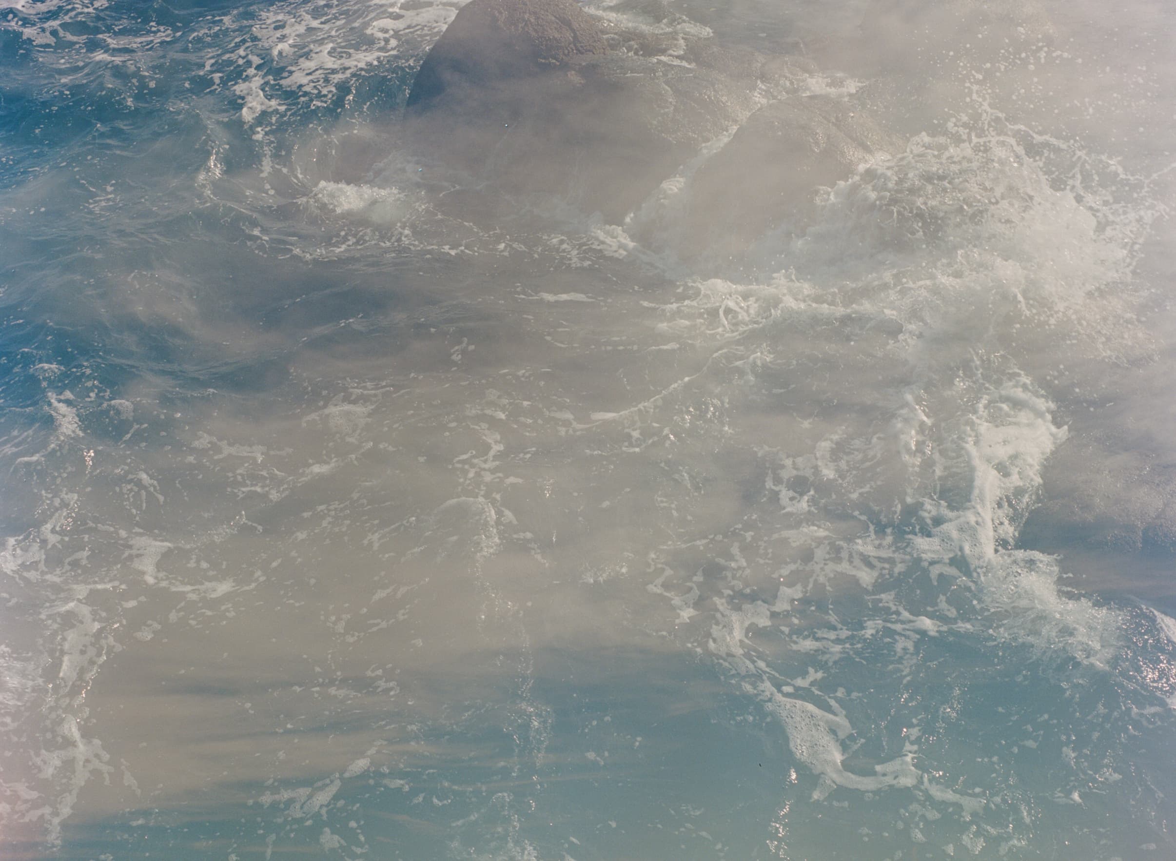 /_next/static/media/ocean-sky.2f879fbb.jpg